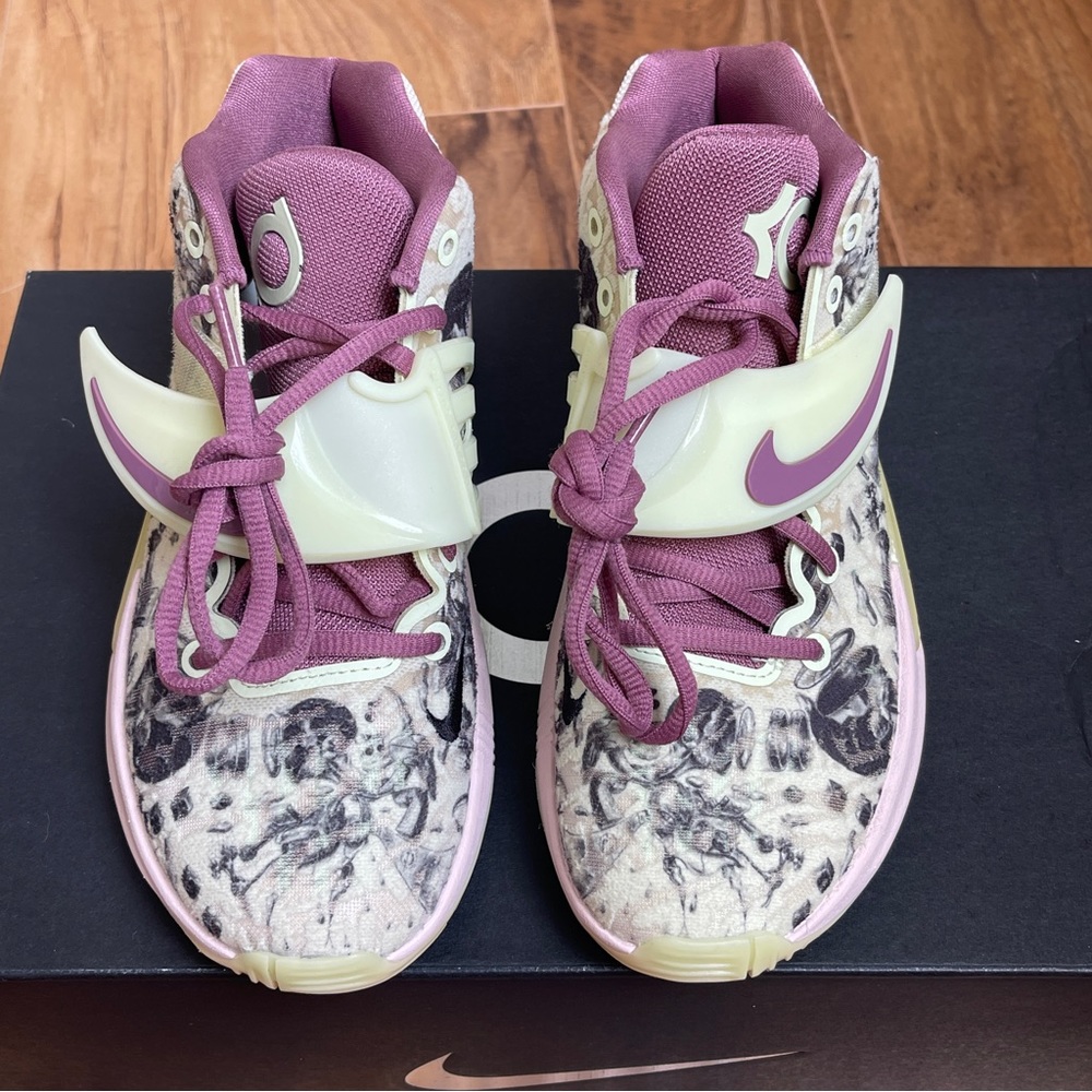 NWOB Nike KD 14 ‘ Surrealism’ Basketball Shoe Lime Ice CW3935-300 Men 5 WMNS 6.5 - Picture 2 of 8